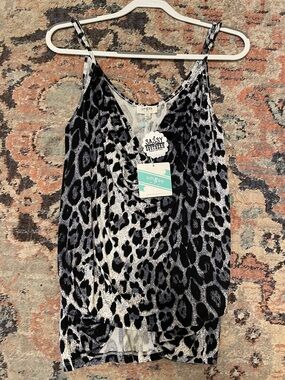Umgee Women’s Black & White Leopard Print Cami